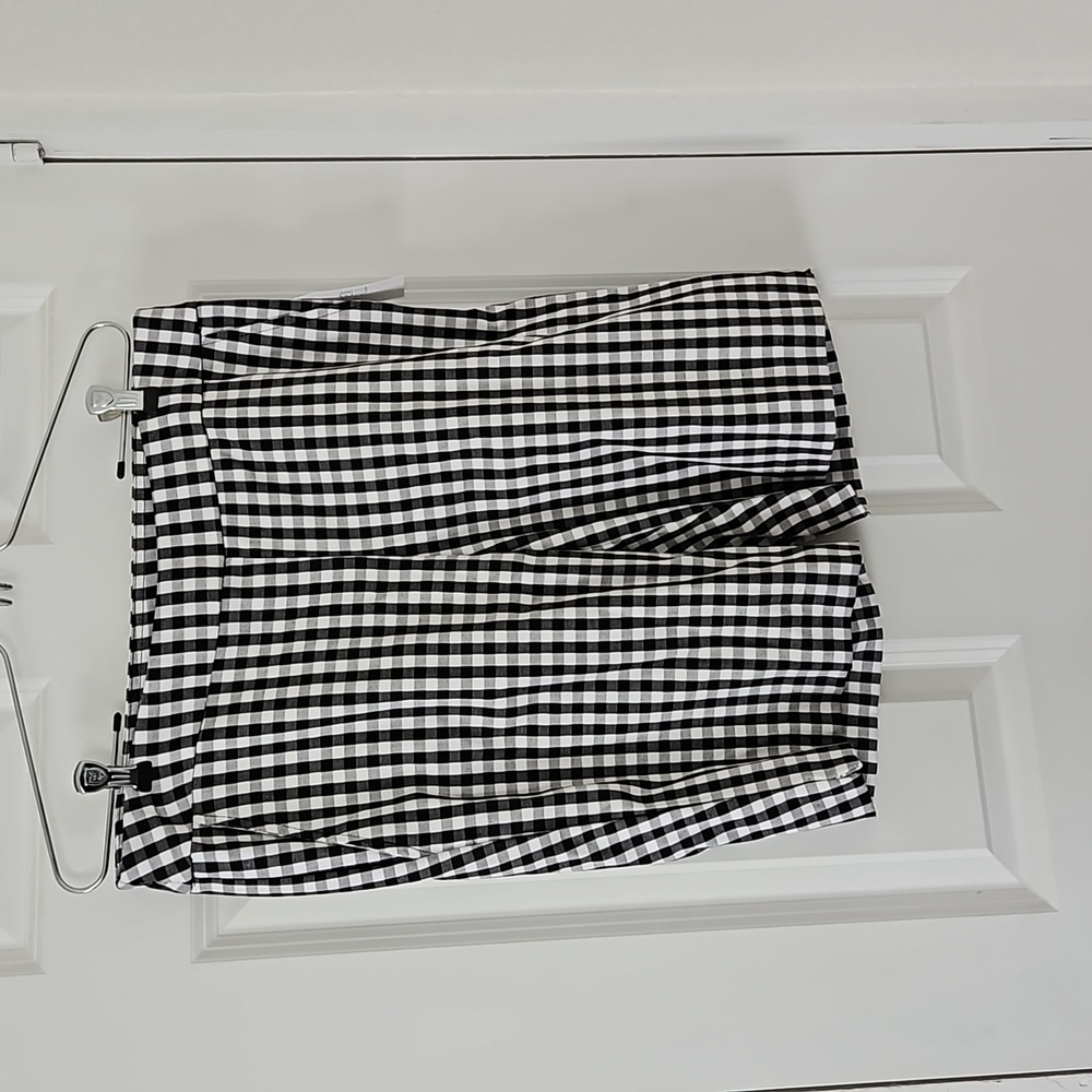 Time and Tru Women's Pull-On Bermuda Shorts